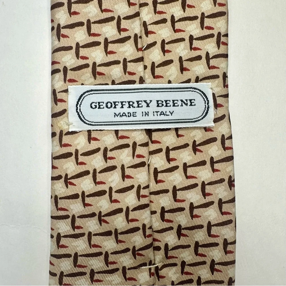 Geoffrey Beene Slim Silk Geometric Tie, Handmade Italy 3”